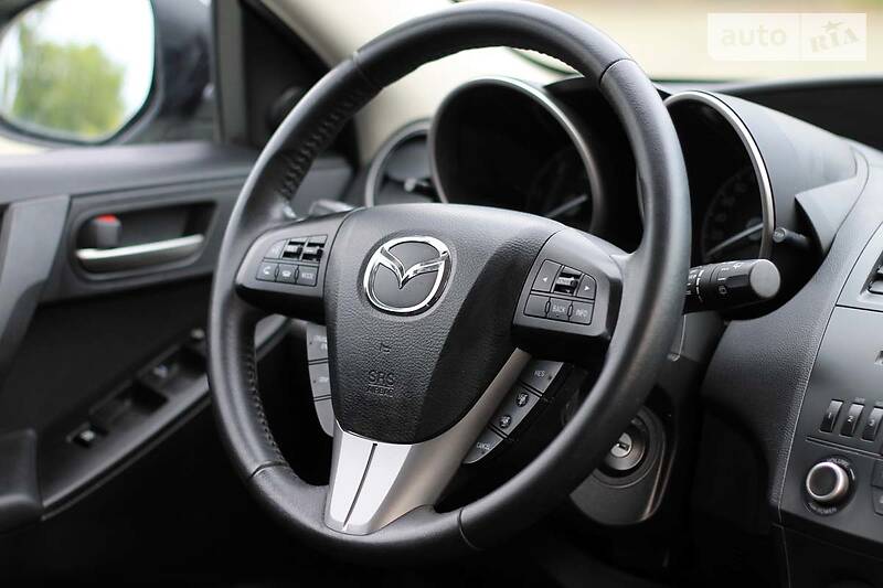 Хетчбек Mazda 3 2012 в Дубні