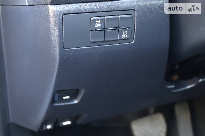 Седан Mazda 3 2018 в Кременчуці