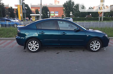 Седан Mazda 3 2007 в Новояворовске