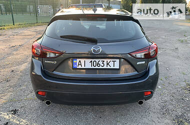 Хетчбек Mazda 3 2015 в 