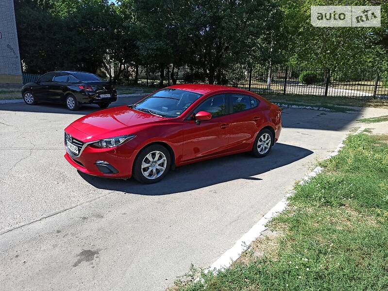 Седан Mazda 3 2014 в Черкассах