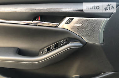 Хэтчбек Mazda 3 2019 в 