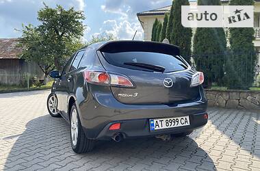 Хэтчбек Mazda 3 2010 в Ивано-Франковске