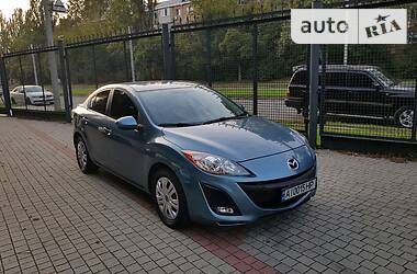 Седан Mazda 3 2010 в Запорожье