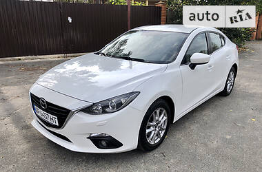 Седан Mazda 3 2014 в Бердянске