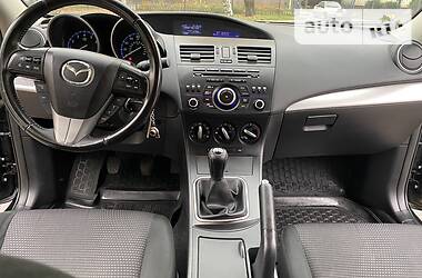 Седан Mazda 3 2012 в Киеве