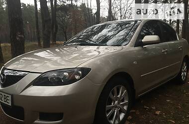 Седан Mazda 3 2006 в Чернигове