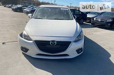 Седан Mazda 3 2016 в Николаеве