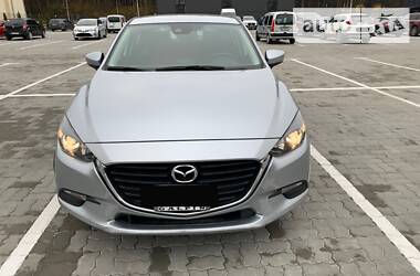 Хэтчбек Mazda 3 2018 в Киеве
