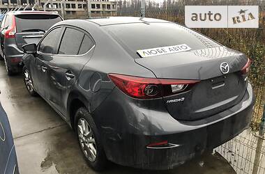 Седан Mazda 3 2016 в Львове