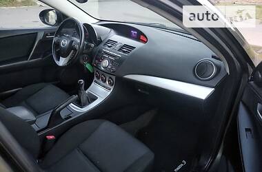 Хетчбек Mazda 3 2010 в Луцьку