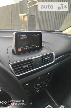 Седан Mazda 3 2016 в Полтаве