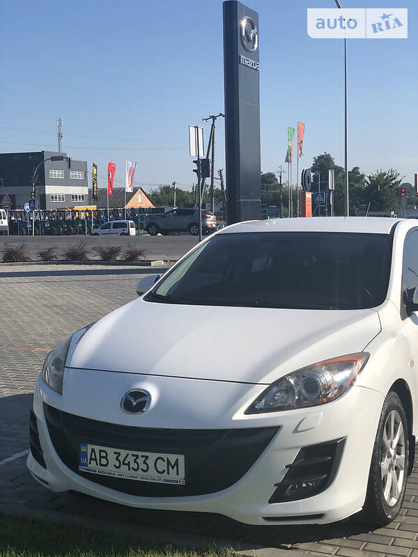 Хэтчбек Mazda 3 2011 в Виннице