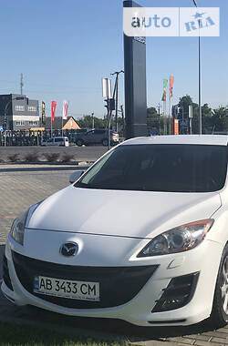 Хэтчбек Mazda 3 2011 в 
