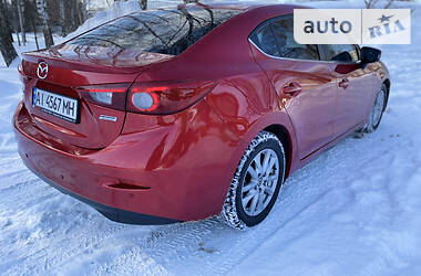 Седан Mazda 3 2014 в Киеве