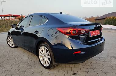 Седан Mazda 3 2014 в Стрые