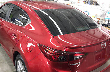 Седан Mazda 3 2017 в Киеве