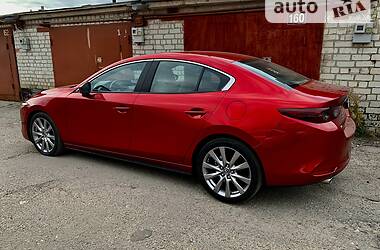 Седан Mazda 3 2019 в Александрие