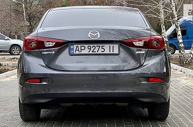 Седан Mazda 3 2015 в Запорожье