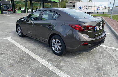 Седан Mazda 3 2014 в Кременчуге