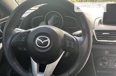 Хетчбек Mazda 3 2015 в Рівному