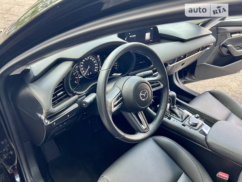 Седан Mazda 3 2020 в Киеве