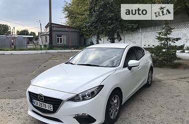 Седан Mazda 3 2015 в Києві