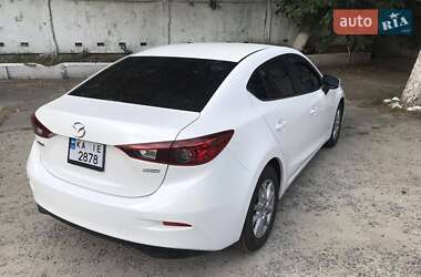 Седан Mazda 3 2015 в Києві
