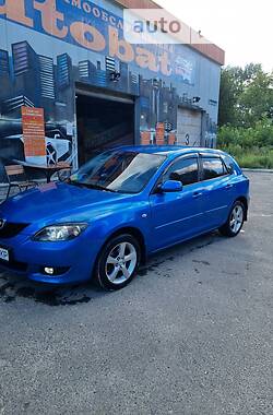 Хэтчбек Mazda 3 2004 в Днепре