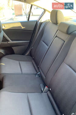 Седан Mazda 3 2009 в Сокирянах