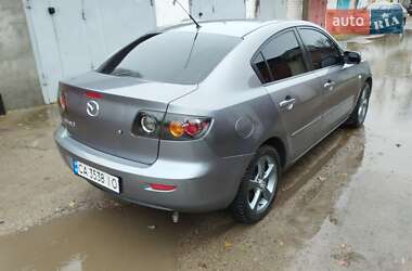 Седан Mazda 3 2006 в Черкасах
