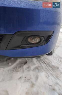 Хетчбек Mazda 3 2006 в Чернігові
