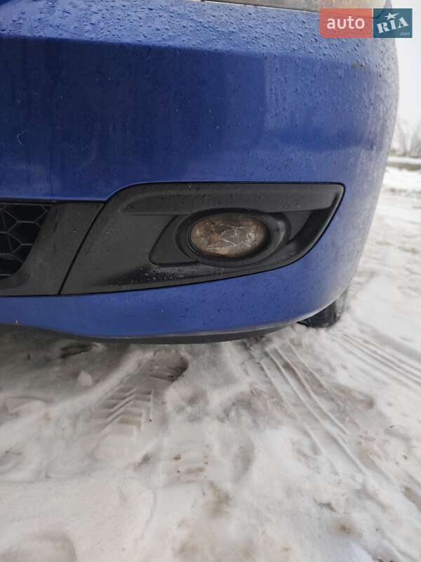Хэтчбек Mazda 3 2006 в Чернигове