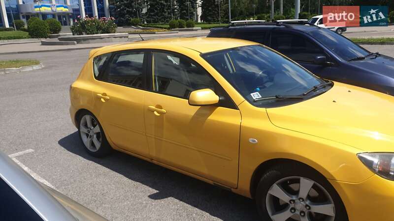 Хэтчбек Mazda 3 2003 в Харькове