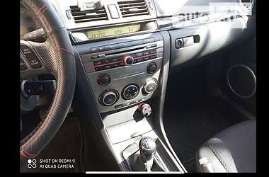 Хэтчбек Mazda 3 2006 в Славутиче