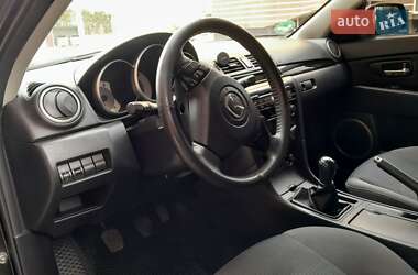 Хэтчбек Mazda 3 2008 в Чернигове