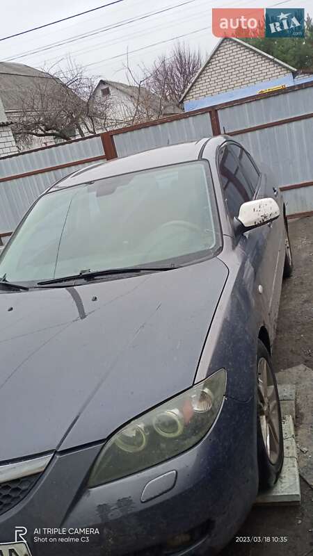 Седан Mazda 3 2006 в Днепре