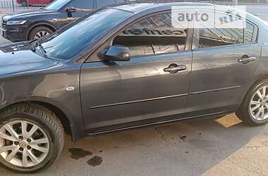 Седан Mazda 3 2007 в Днепре