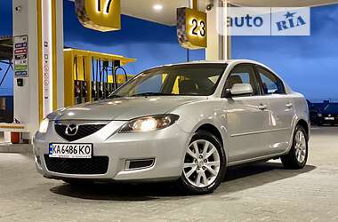 Седан Mazda 3 2006 в Киеве