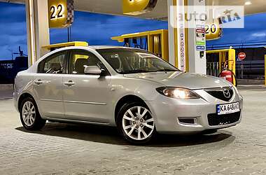 Седан Mazda 3 2006 в Киеве