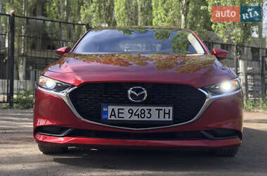 Седан Mazda 3 2019 в Кривом Роге