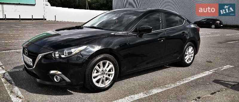 Mazda 3 2015