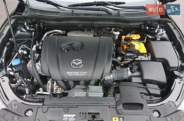 Седан Mazda 3 2015 в Одессе