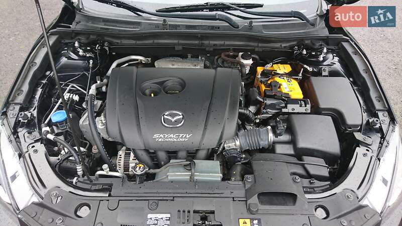 Седан Mazda 3 2015 в Одессе