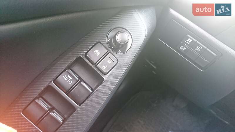 Седан Mazda 3 2015 в Одессе