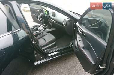 Седан Mazda 3 2015 в Одессе
