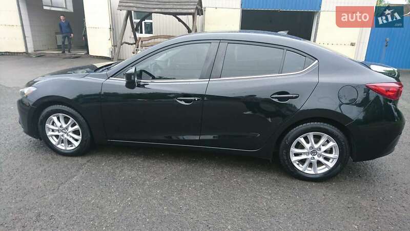 Седан Mazda 3 2015 в Одессе
