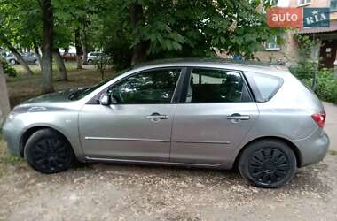 Хетчбек Mazda 3 2005 в Миргороді