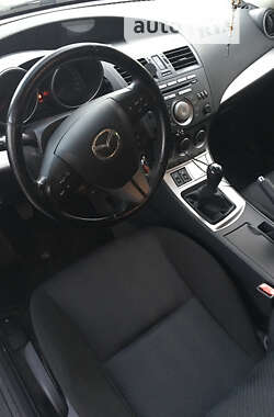 Хэтчбек Mazda 3 2009 в 