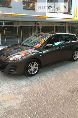 Хэтчбек Mazda 3 2009 в 